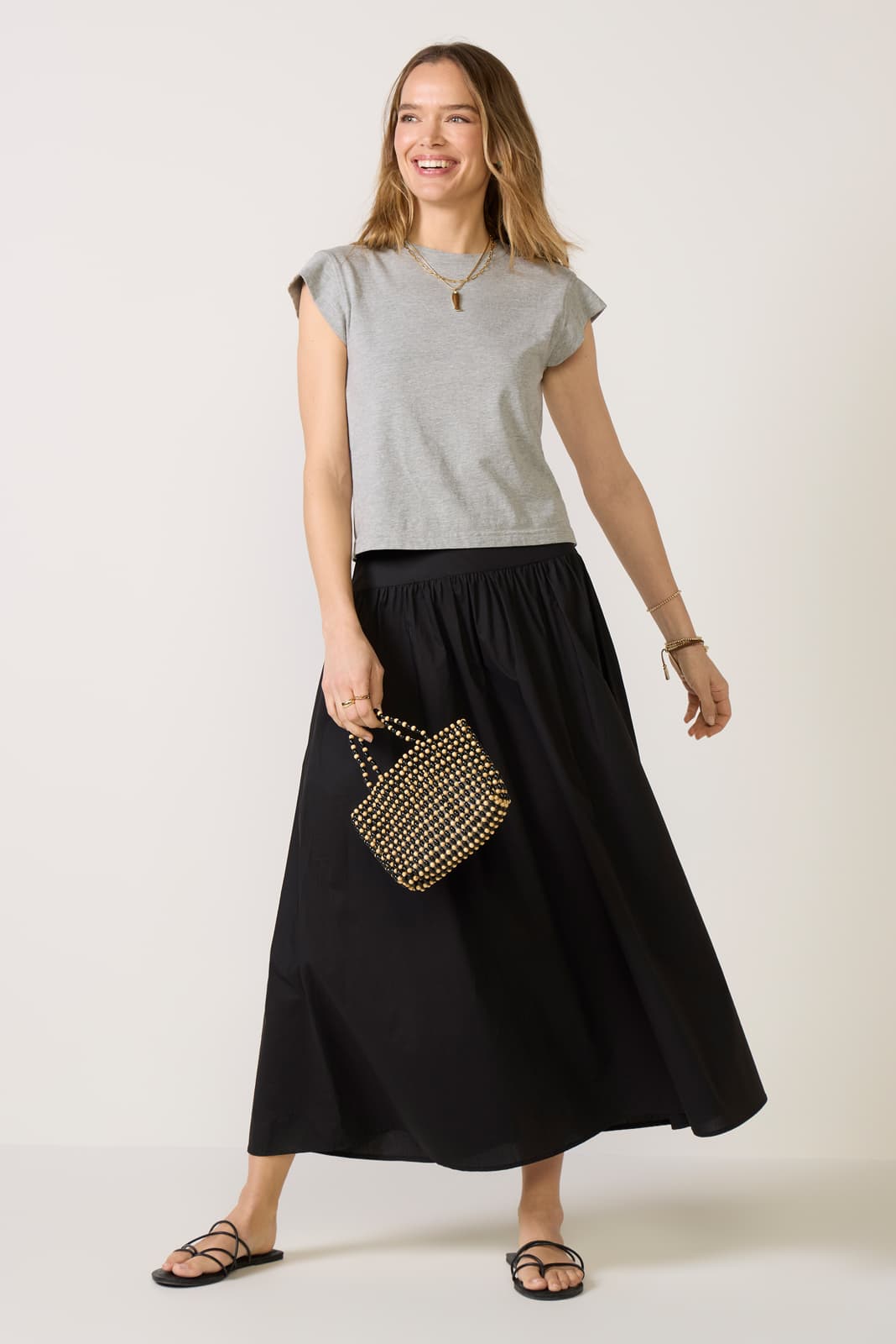 022026_MayEcomm_T365-PORTER_PERFECTWHITETEE_1020_2.jpg