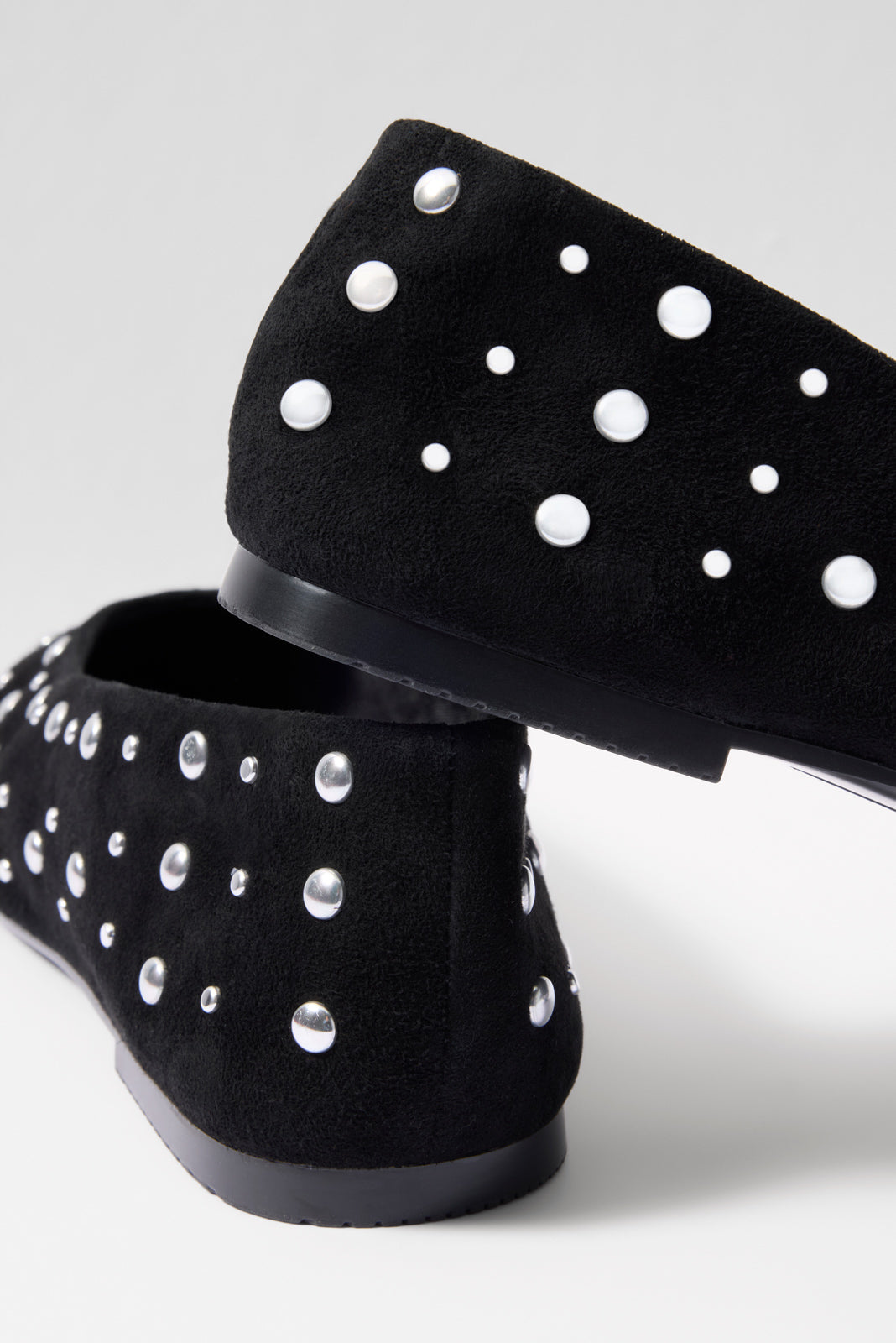051225_AUGUSTJASI_LATOUCHE-STUDS_0065_3-1.jpg