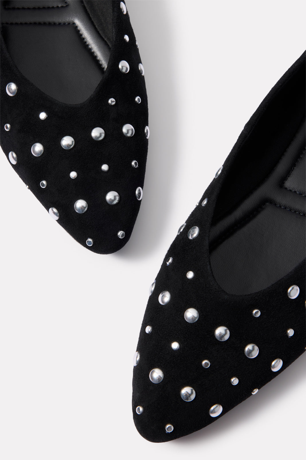 051225_AUGUSTJASI_LATOUCHE-STUDS_0069_2-1.jpg
