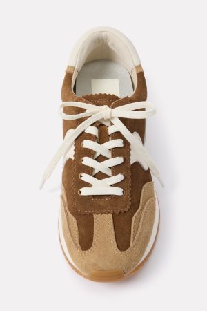 B.NTCD Sneaker