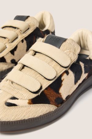 Capri Sneaker