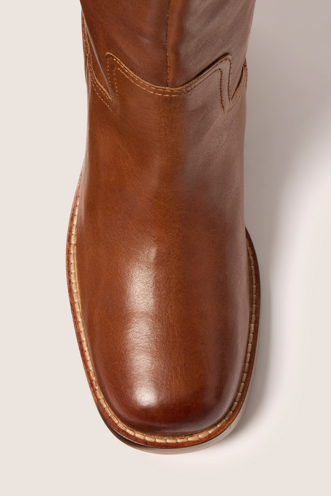 090925_SEPJASI_SANDINMYBOOTS_0027_5-1.jpg