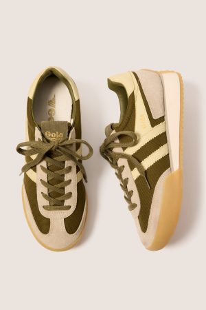 Pacer Sneaker
