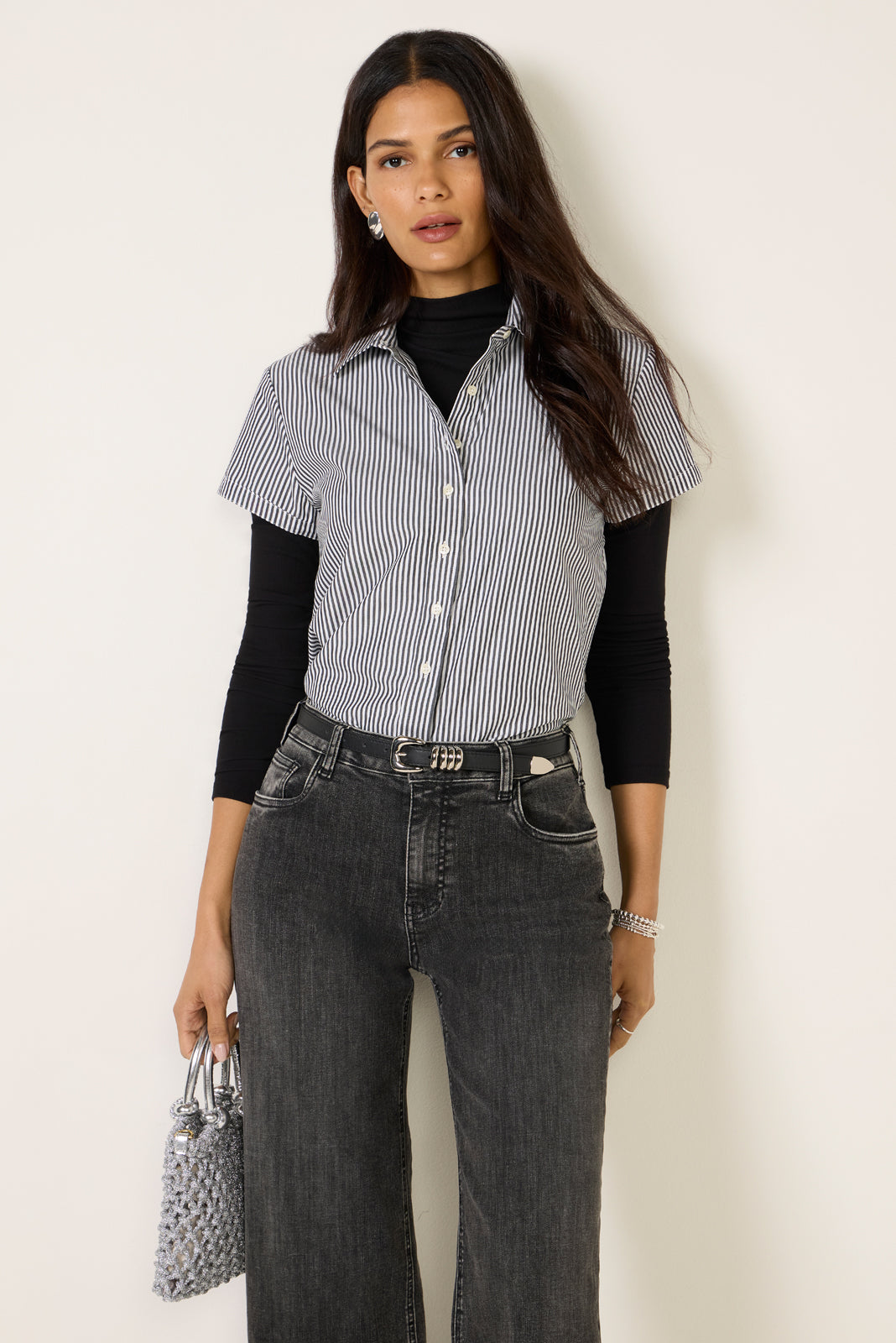 102325_JanEcomm_BOXYSHIRT_1576_1-1.jpg