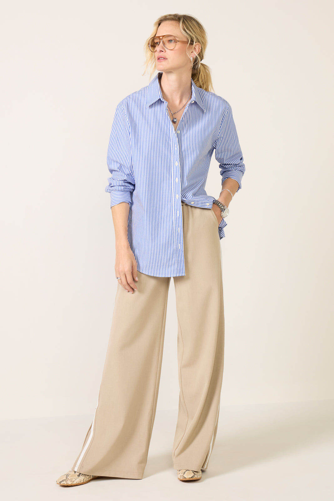 103025_JanEcomm_THEBOYFRIEND_bluestripe_1428_2-1.jpg